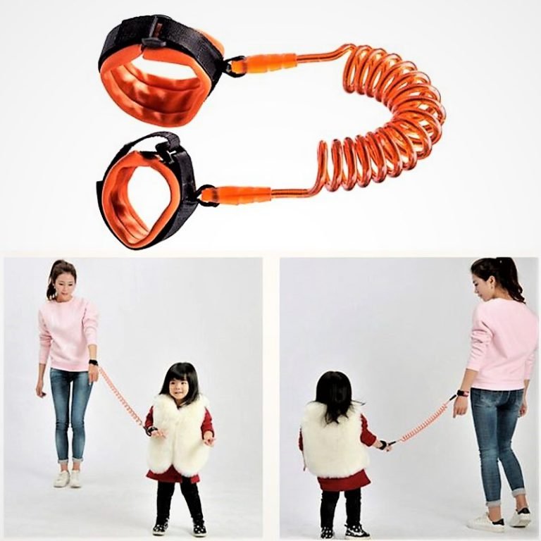 Anti - Lost Wrist Link for Kids | Child Safety Harness Strap for Travel & Crowded Areas - Flashkart Pakistan