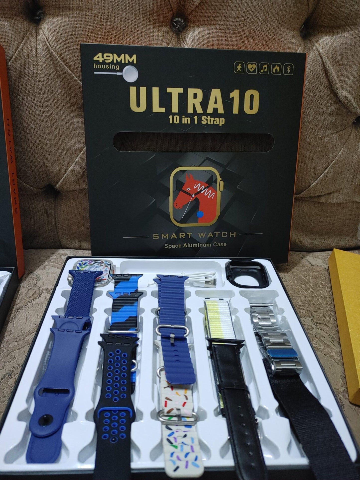 Ultra 10 Smartwatch | 10 in 1 Series 8 big 2.0′ HD Screen - Flashkart Pakistan