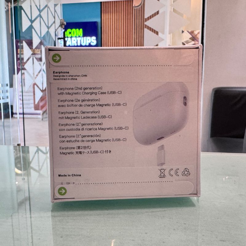 White AirPods Pro 2 | 2nd Generation | Seamless Sound & Smart Features - Flashkart Pakistan